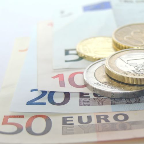EUR/USD Steady at $1.19